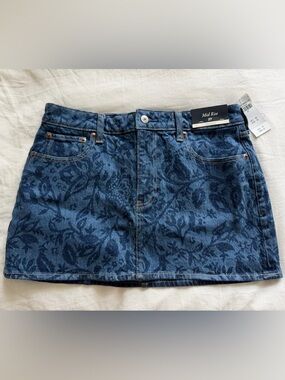NWT Abercrombie & Fitch Floral-Pattern Denim Jean Skirt